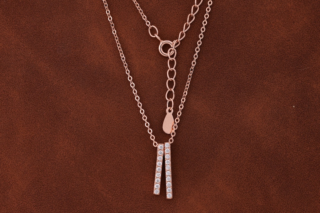 Necklaces for Your Girlfriend That Say I Love You Without Saying a Word