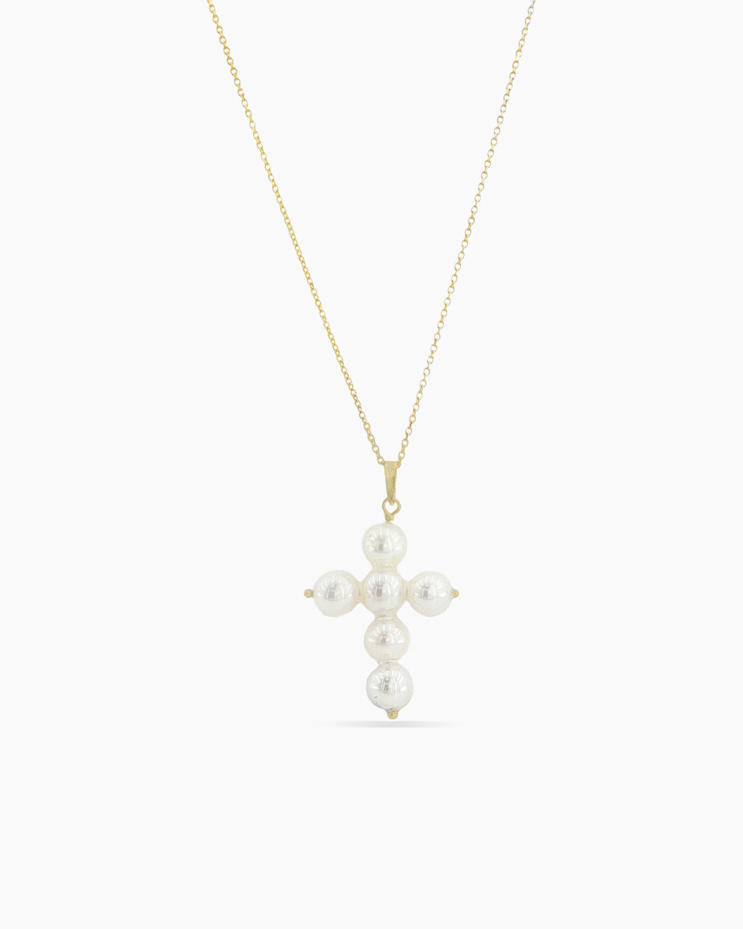 Serene Faith| Diamond Cross Pendant Necklace