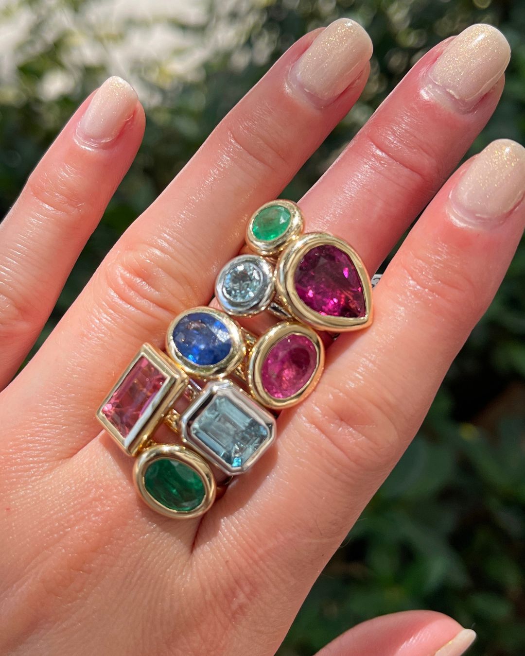 Palm | Round Emerald Stackable Ring