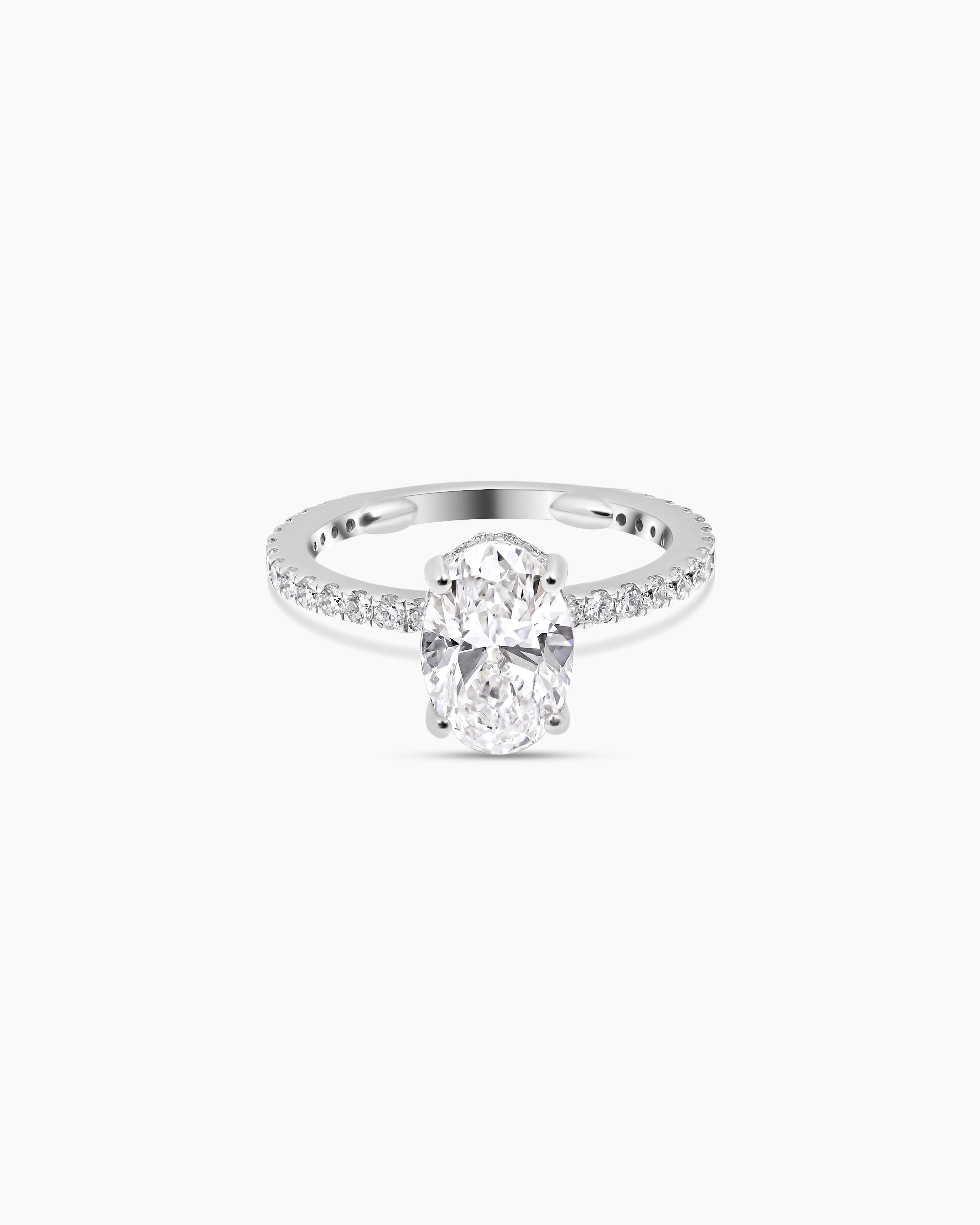 Oval Cut Diamond Engagement Ring