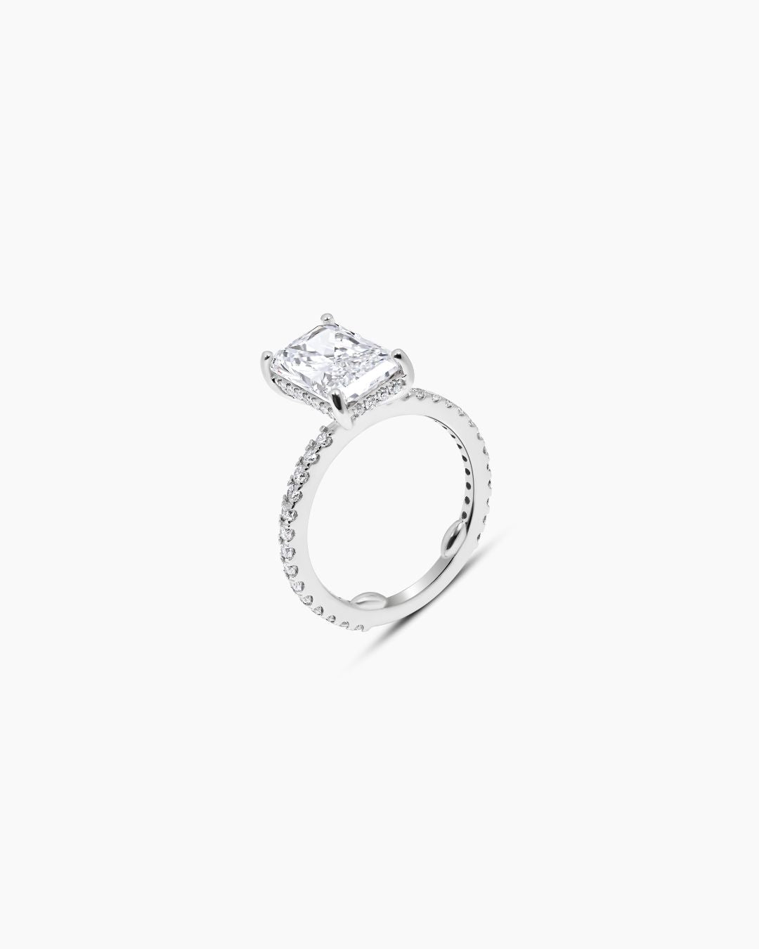 Cushion Cut Diamond Engagement Ring