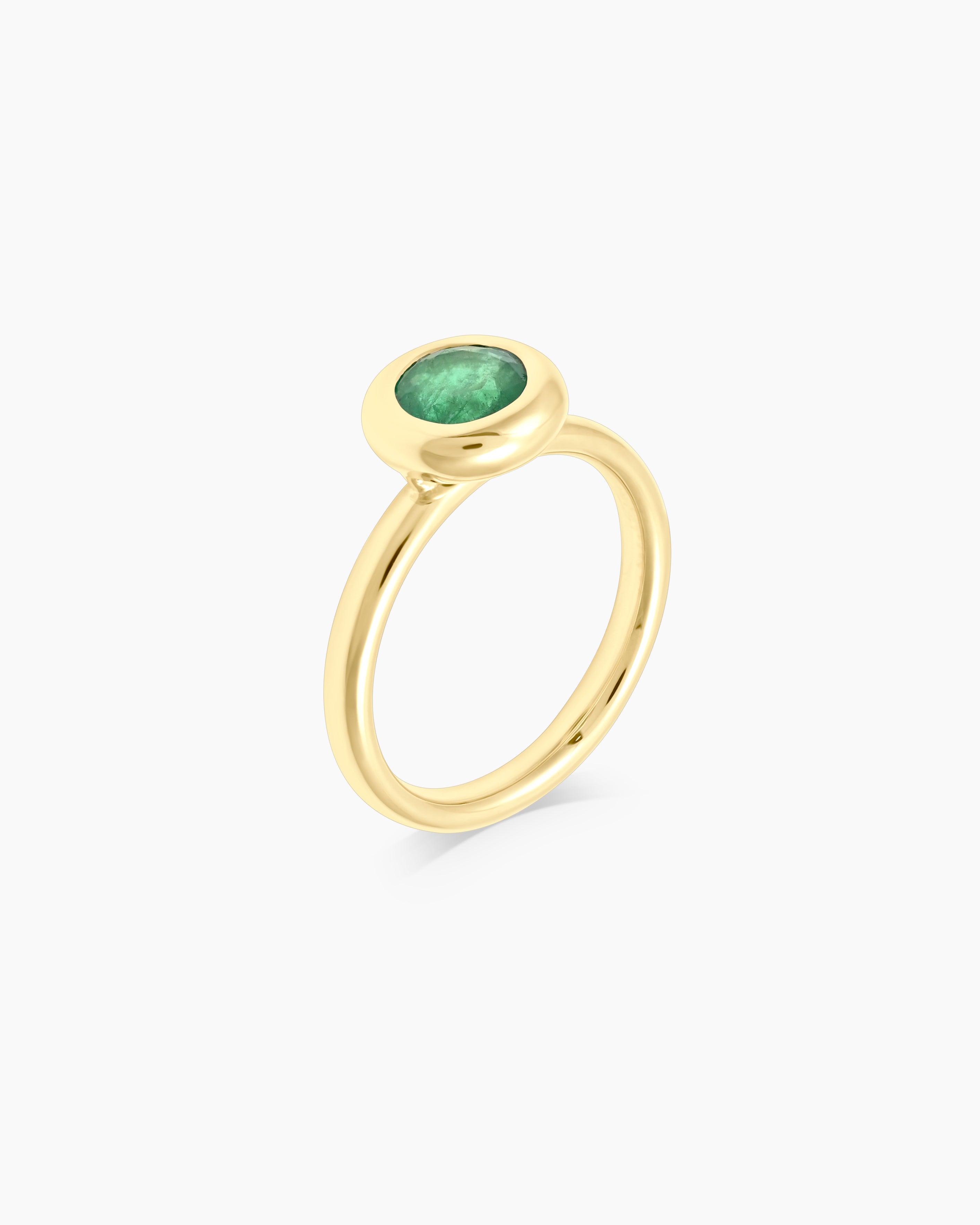 Palm | Round Emerald Stackable Ring