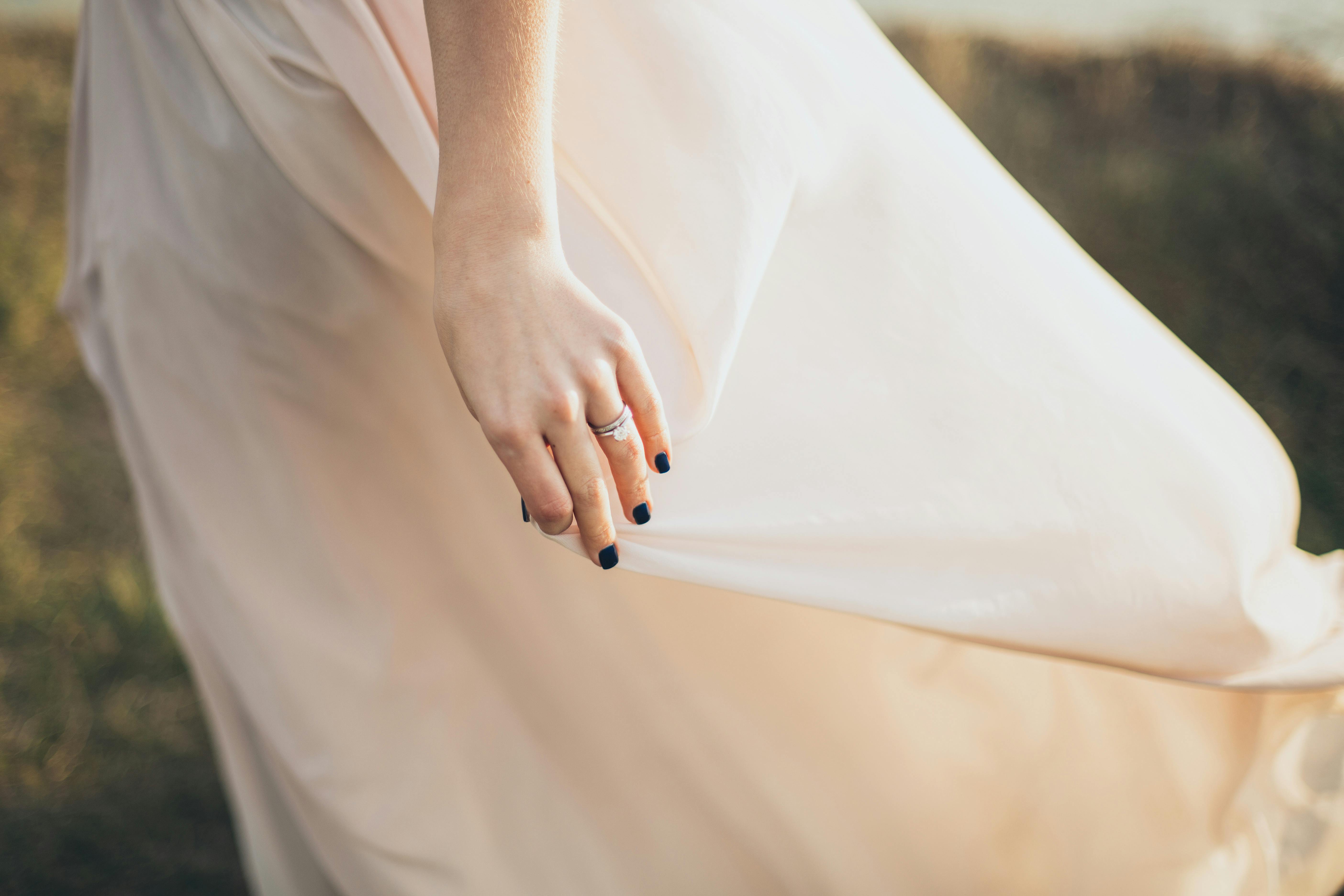 Can Diamond Rings Get Scratched?