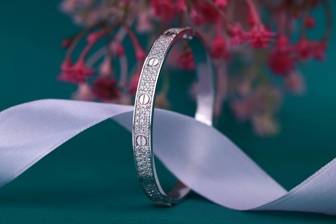How to Choose the Perfect Bracelet with a Custom Name