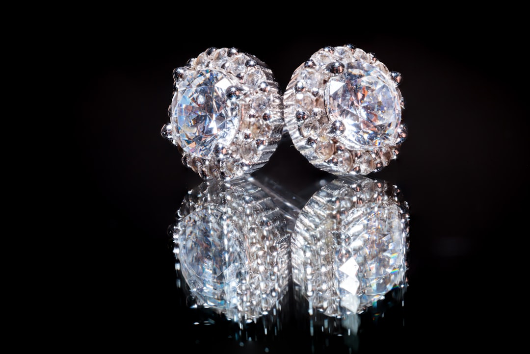 Lab Grown Diamond Studs: The New Trend