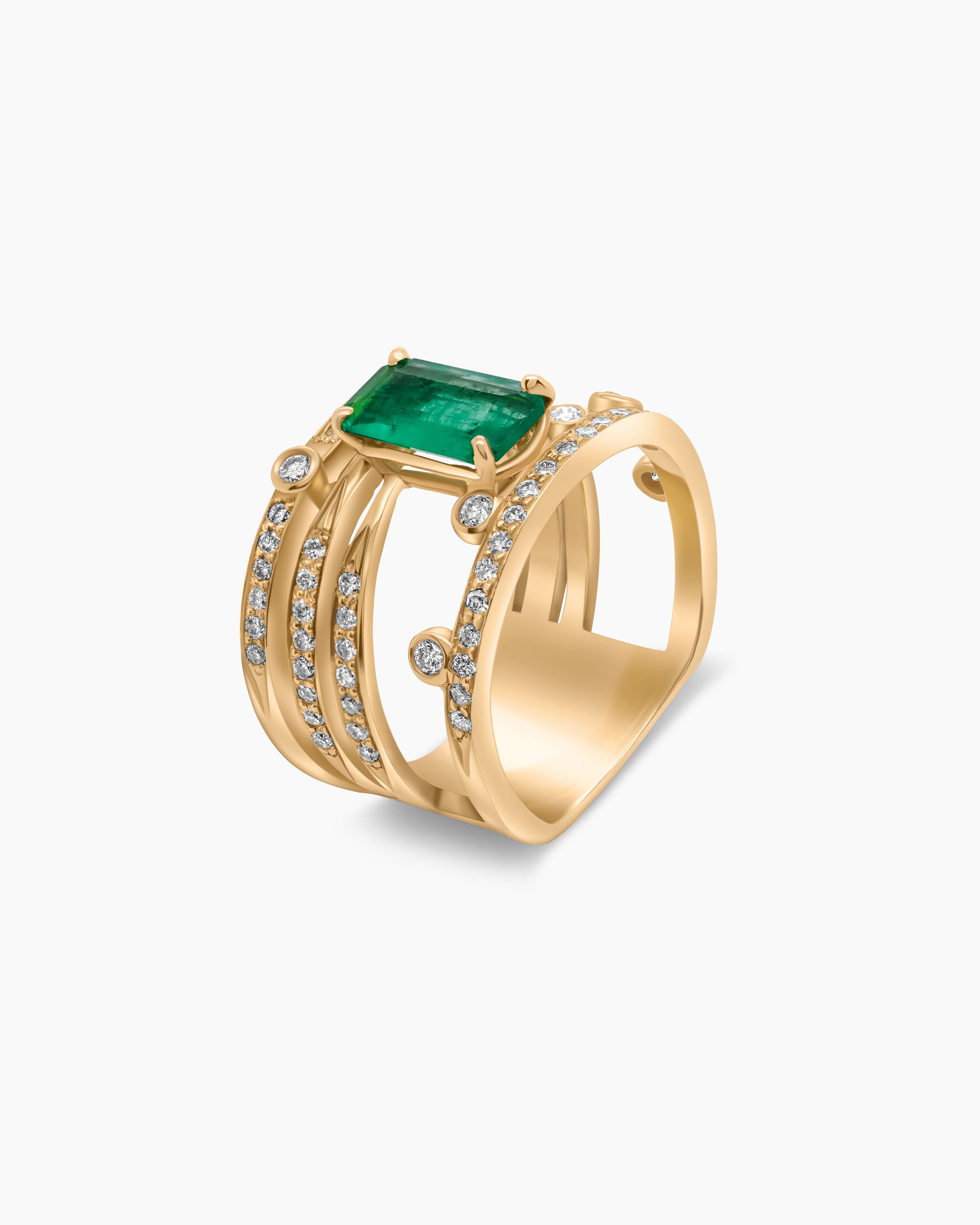  Diamond and Emerald Cocktail Ring