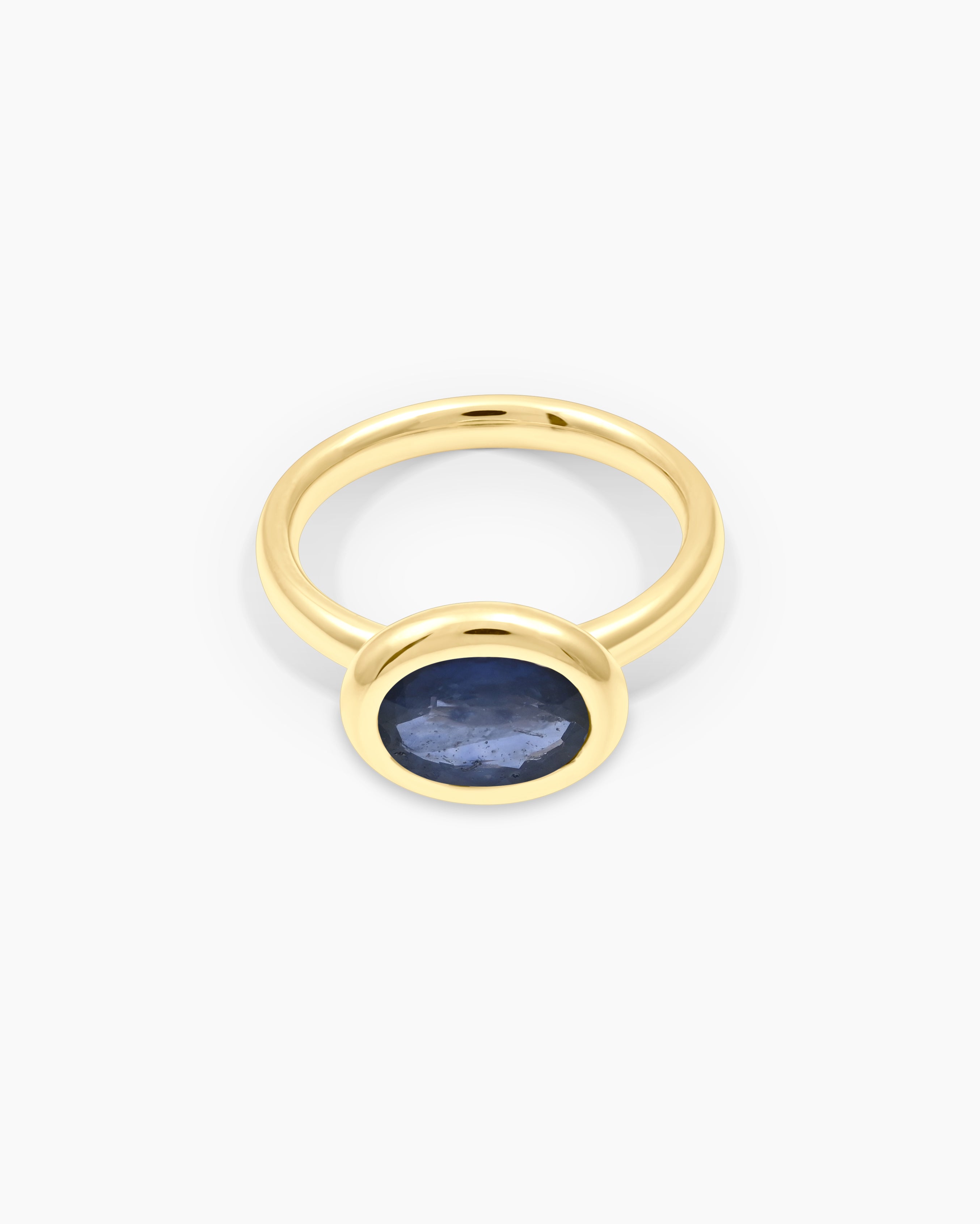 Crush | Oval Blue Sapphire Stackable Ring