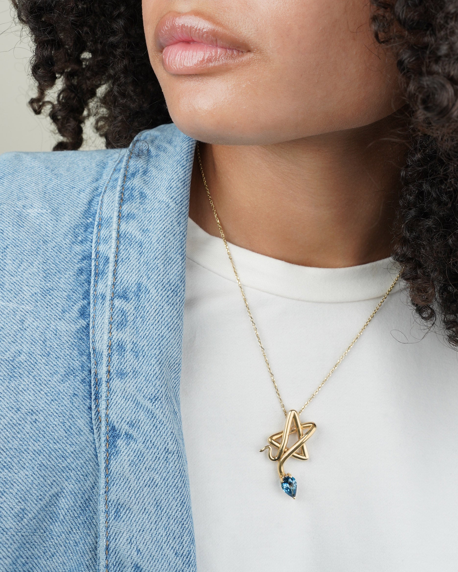 Large Star Snake Pendant Necklace